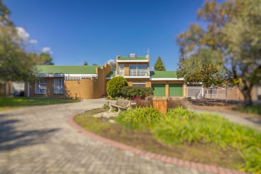 4 Bedroom Property for Sale in Jordania Free State